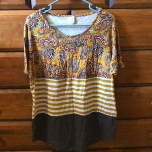 ⚡️4/$10⚡️ women’s top